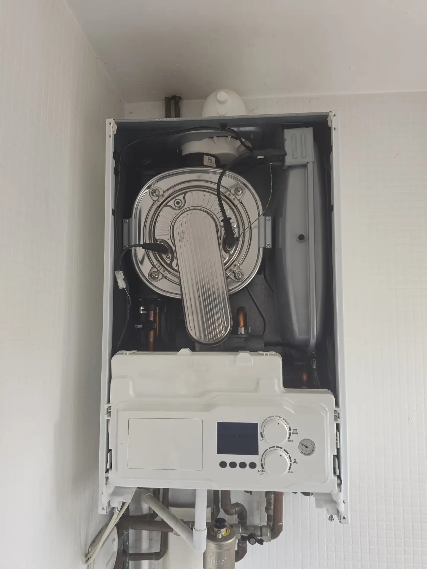 Ideal Vogue boiler servicing in Hull